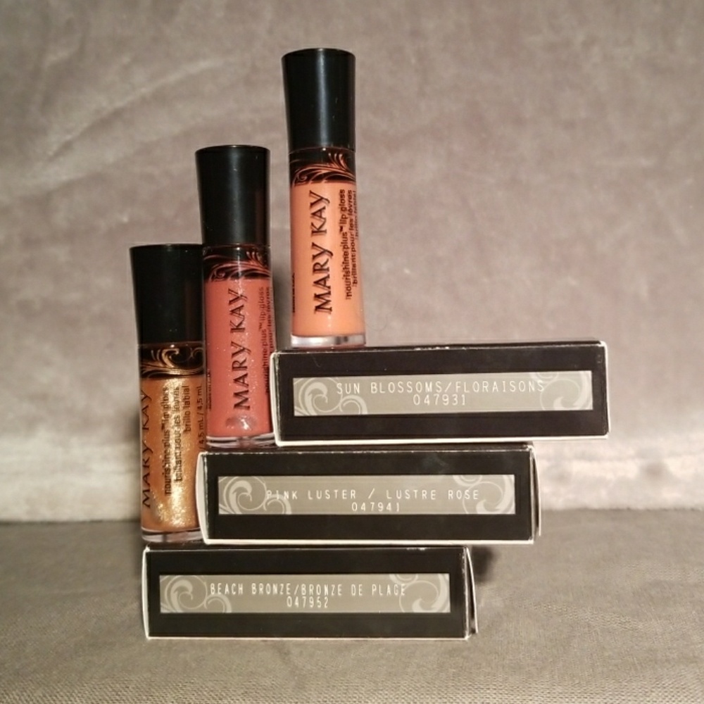 Mary Kay nourishine plus lip gloss